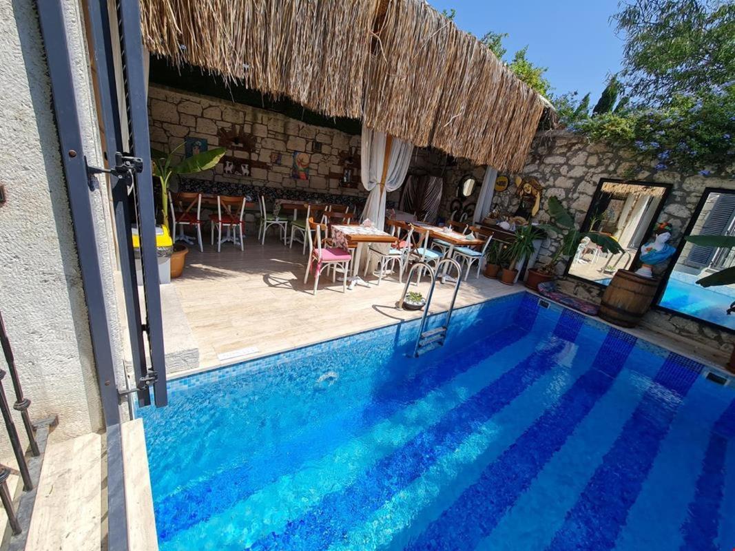 Pan Hotel Alacati Кешме Экстерьер фото